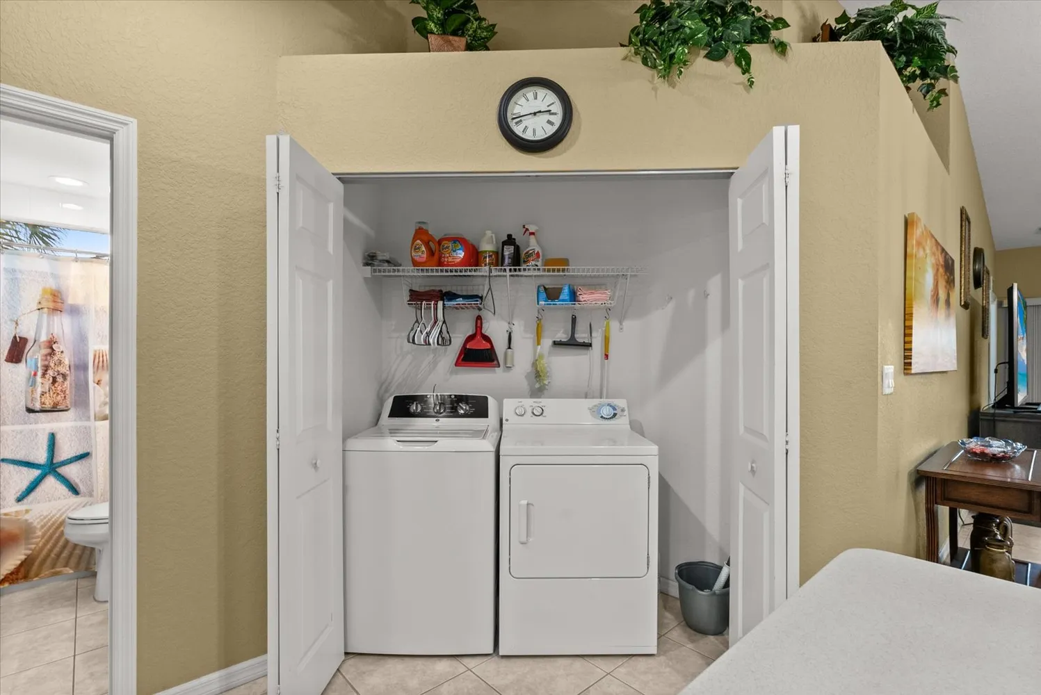 $250,000 | 7040 Strand Circle, Bradenton, FL 34203