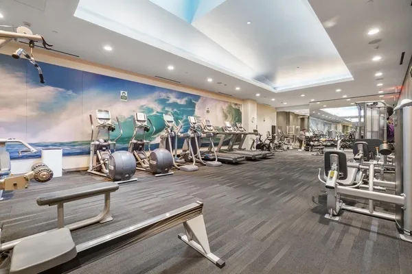 $2,250,000 | 580 Washington Street, Unit PH3, Boston, MA 02111