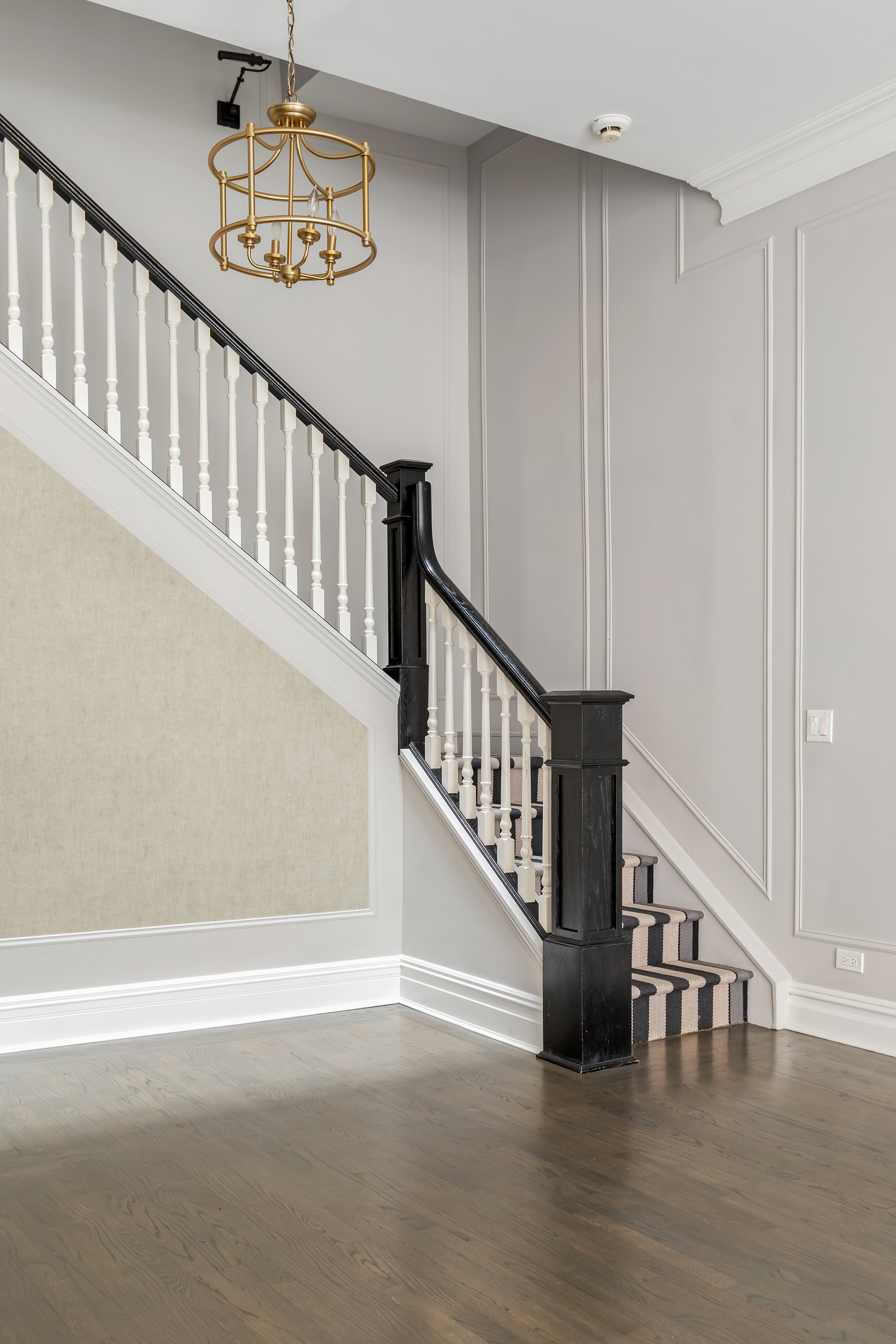 6 Greenwich Mews, Unit Undisclosed Manhattan, NY 10014 - Photo 9 of 23