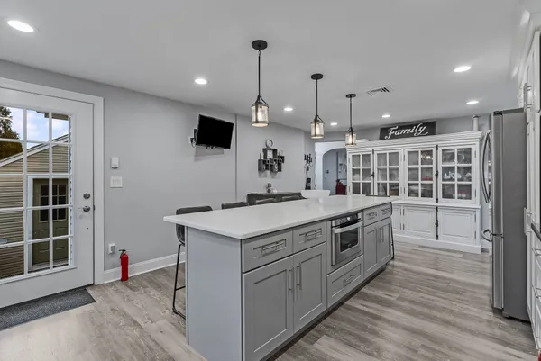 $769,900 | 141 Park Avenue, Whippany, NJ 07981