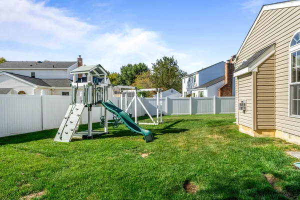 $570,000 | 3 Luray Lane, Marlton, NJ 08053