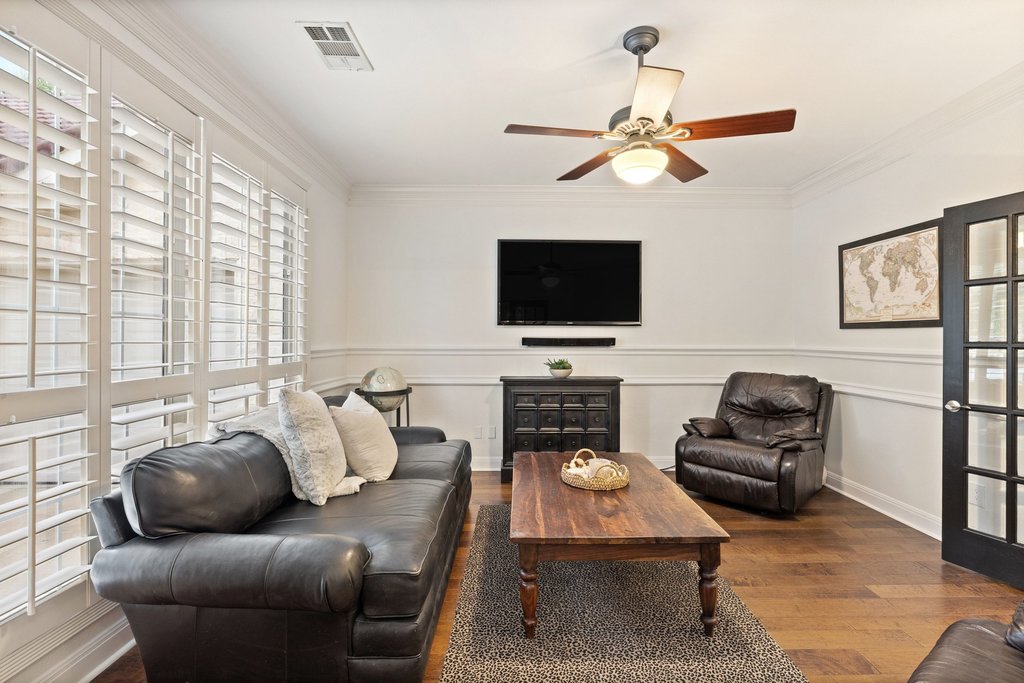 13 Sunview Road The Hills, TX 78738 - Photo 14 of 40