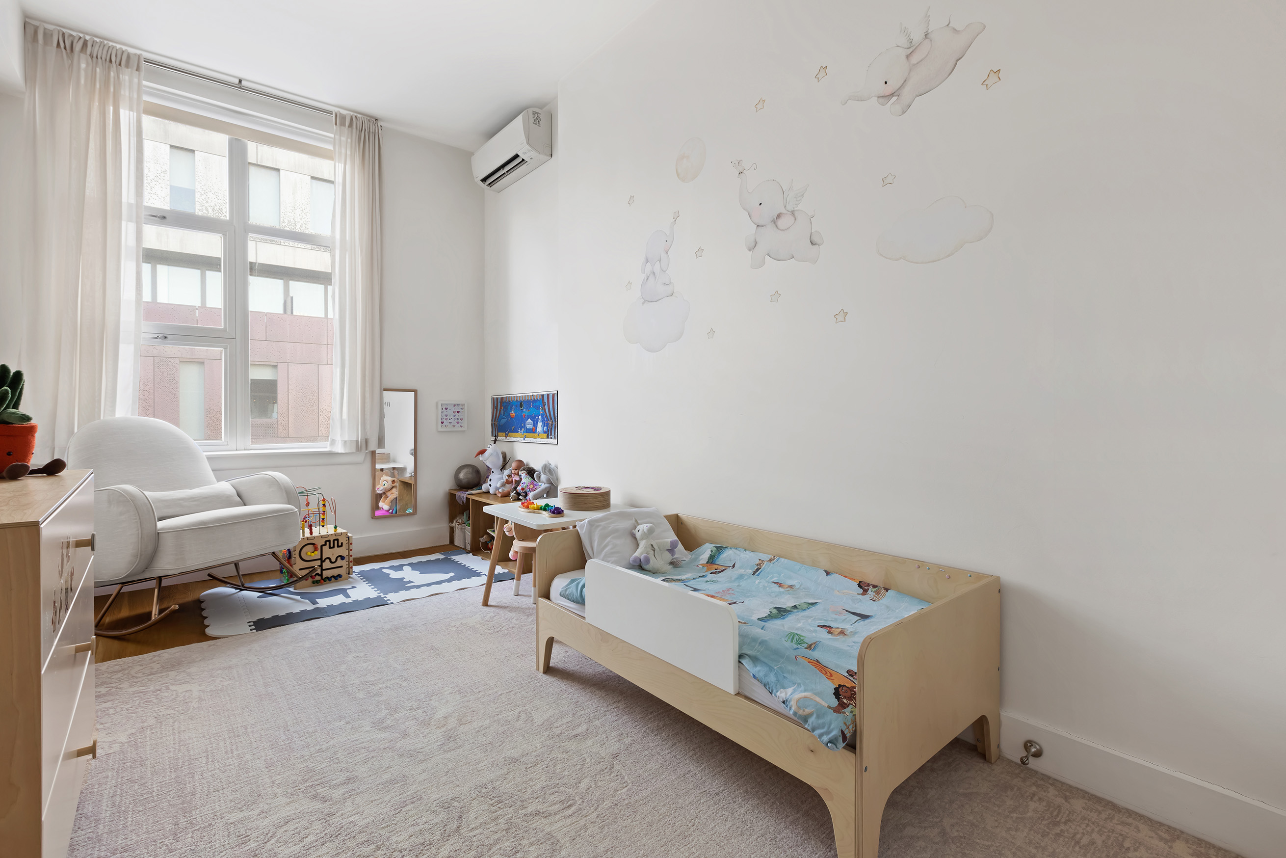 29 South 3rd Street, Unit 4D Brooklyn, NY 11249 - Photo 10 of 14