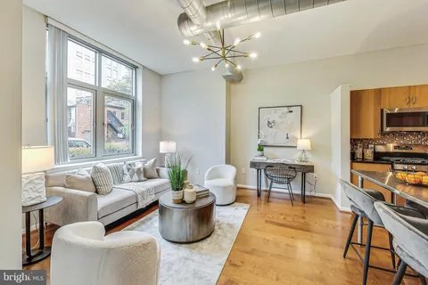 $579,000 | 811 4th Street Northwest, Unit 112, Washington, DC 20001