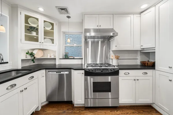 Contact Agent | 1515 T Street Northwest, Washington, DC 20009