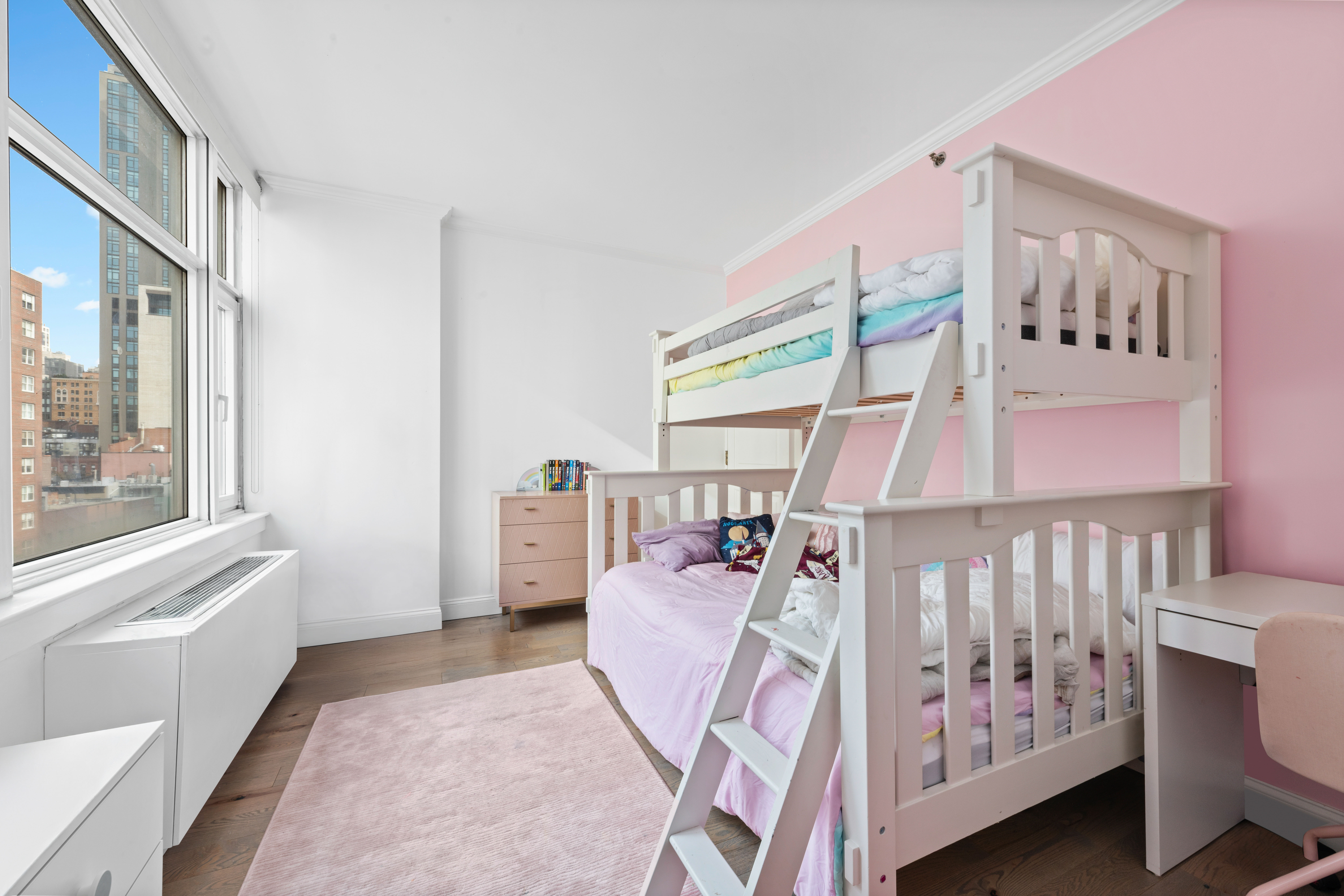 404 East 76th Street, Unit 8A Manhattan, NY 10021 - Photo 7 of 17 a view of an entryway with a bedroom