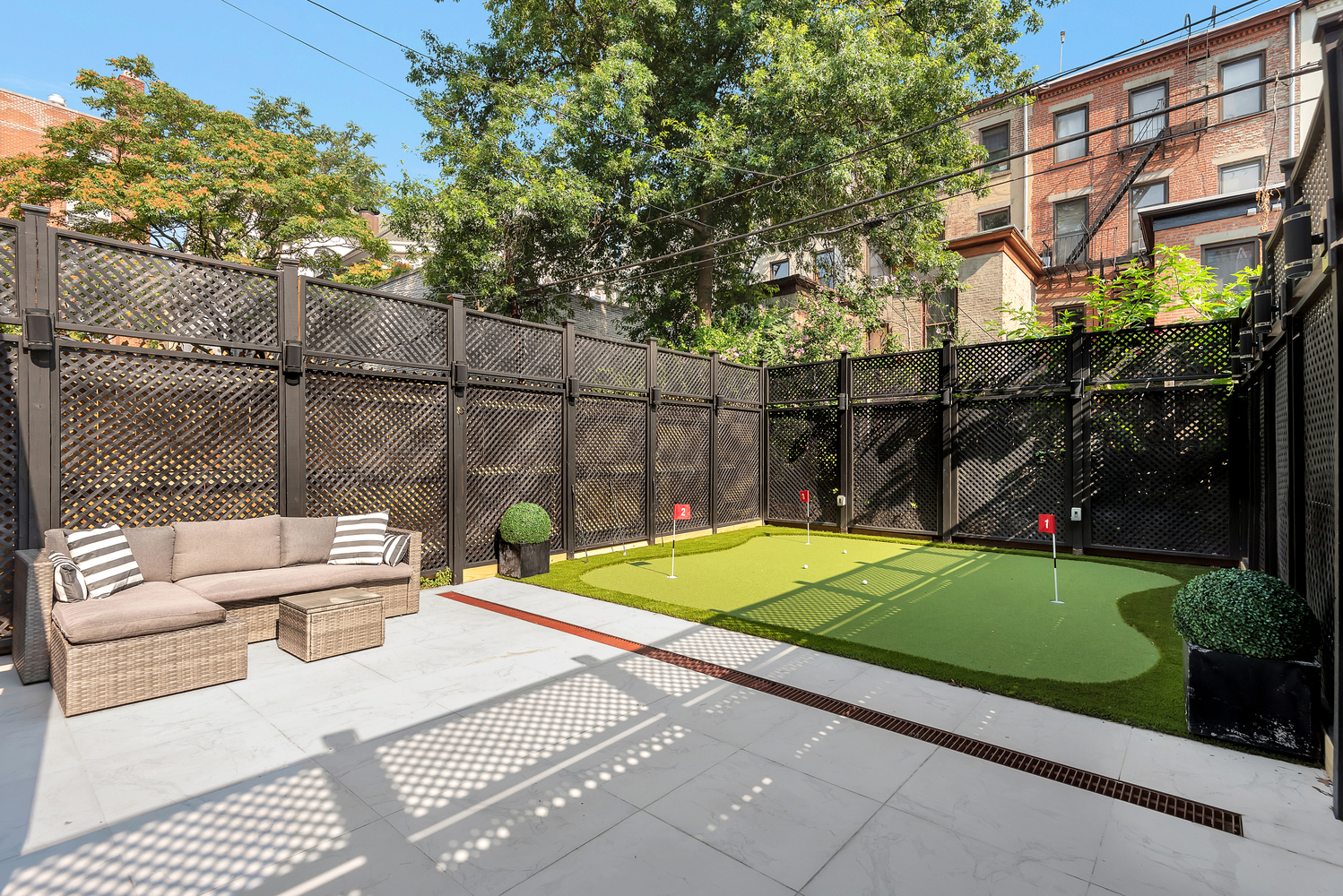 663 Putnam Avenue Brooklyn, NY 11221 - Photo 20 of 24