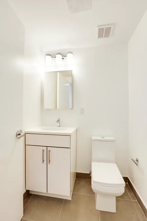 $8,500 | 230 West 75th Street, Unit 4 | Upper West Side