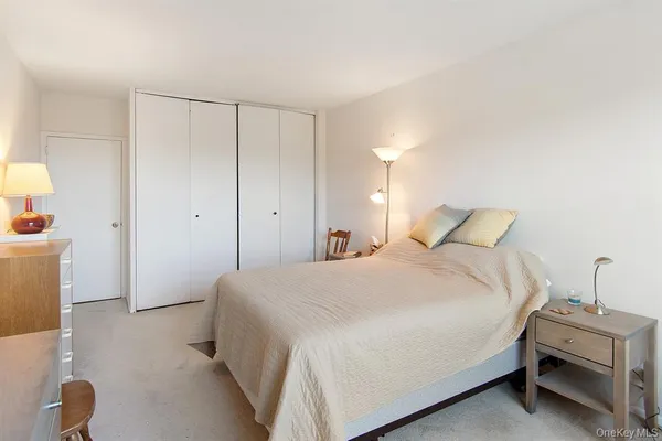 $229,000 | 2400 Johnson Avenue, Unit 3B | Spuyten Duyvil