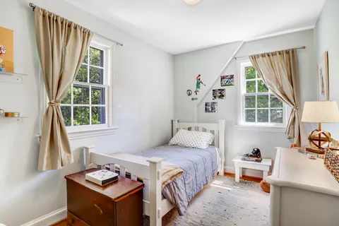 $1,225,000 | 3501 Bradley Lane, Chevy Chase, MD 20815