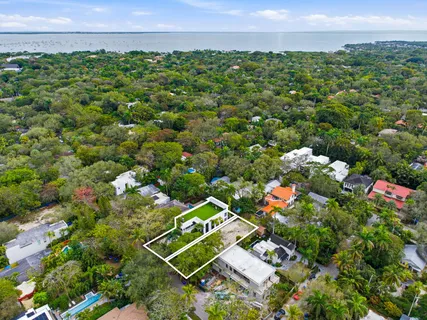 $6,495,000 | 3770-3792 Kumquat Avenue, Miami, FL 33133