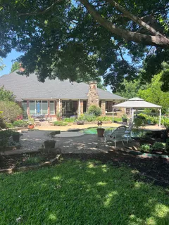 $998,000 | 122 Chapel Hill Drive, Double Oak, TX 75077