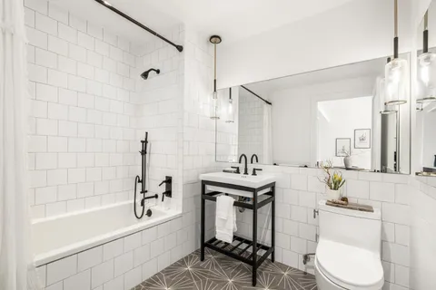 $1,400,000 | 529 Park Place, Unit 401 | Crown Heights