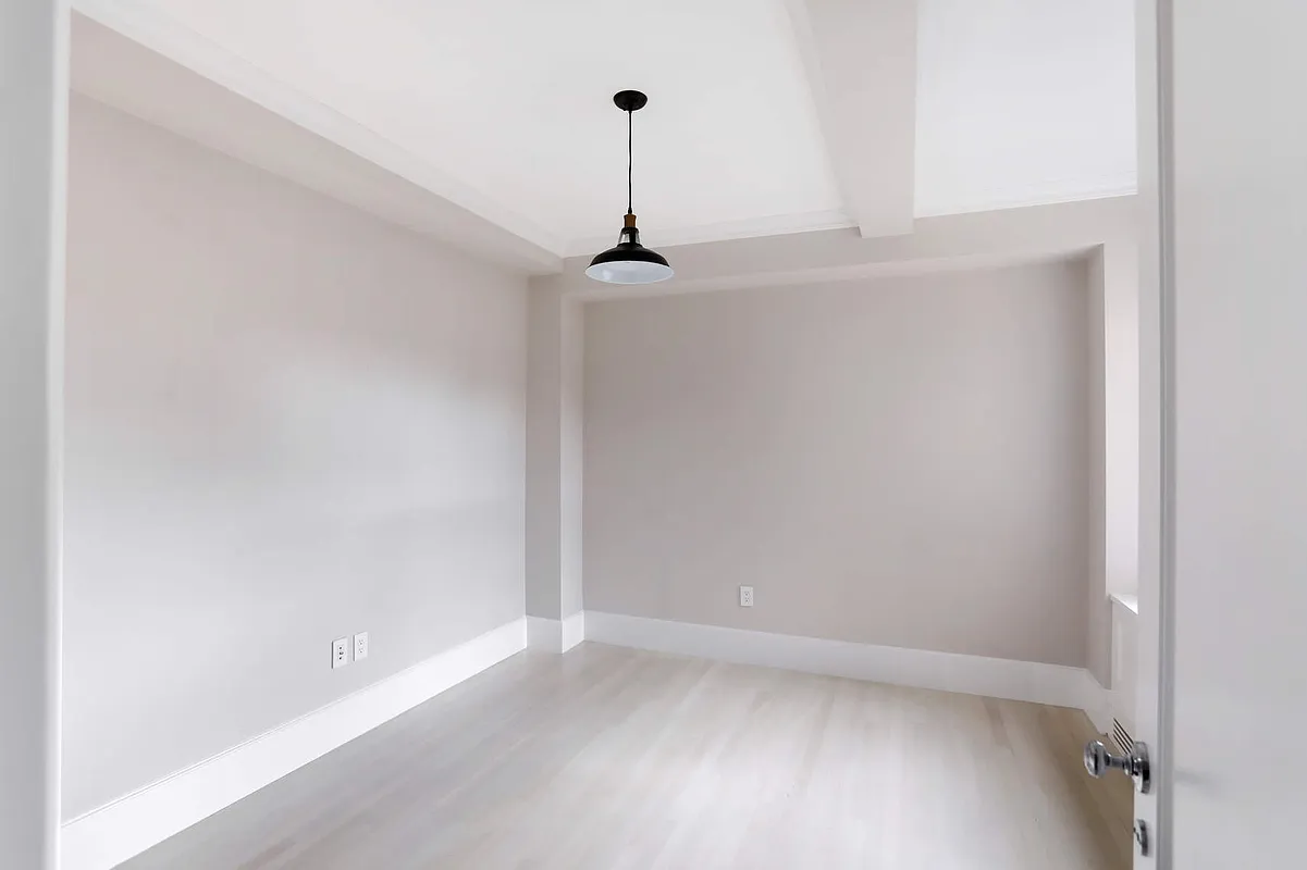 167 East 82nd Street, Unit 9B Manhattan, NY 10028 - Photo 13 of 15 a small space with a window