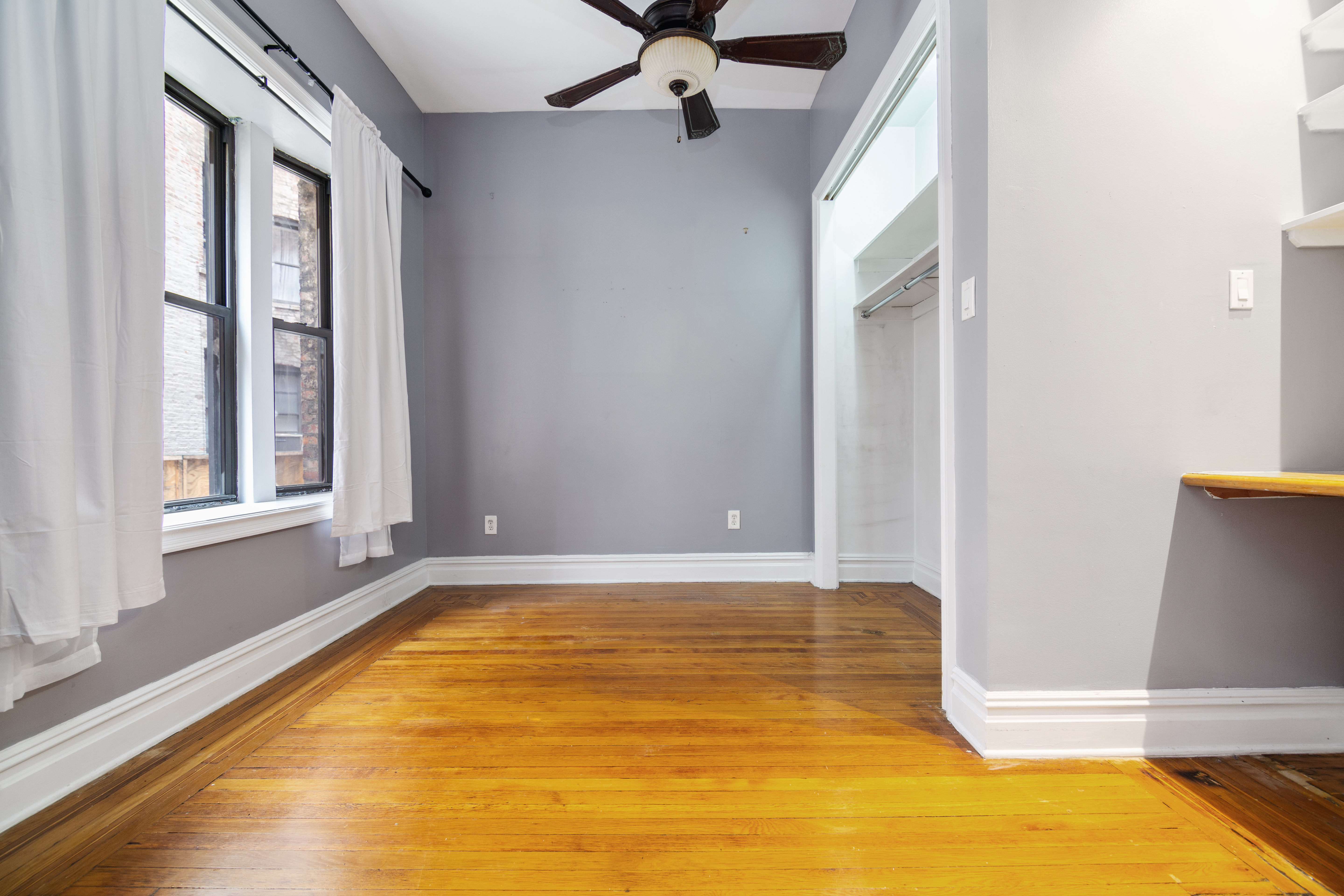200 West 109th Street, Unit 2 Manhattan, NY 10025 - Photo 4 of 6 a view of an empty room with window