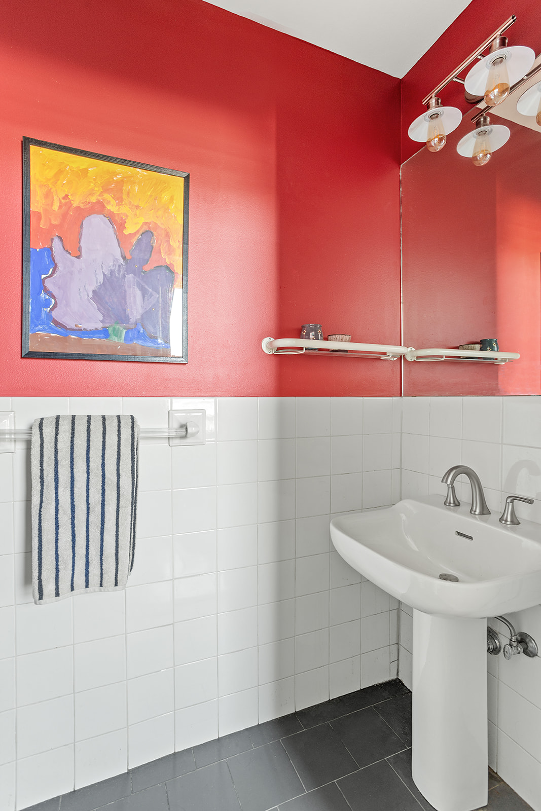 88 Wyckoff Street, Unit 4F Brooklyn, NY 11201 - Photo 7 of 12 a bathroom with a sink and a mirror