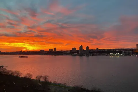 $7,100,000 | 137 Riverside Drive, Unit 12B | Upper West Side