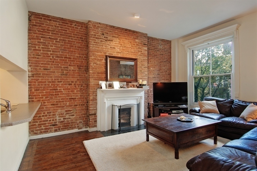 131 West 77th Street, Unit 2 Manhattan, NY 10024 - Photo 4 of 6