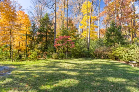 $1,550,000 | 6515 Marywood Road, Bethesda, MD 20817