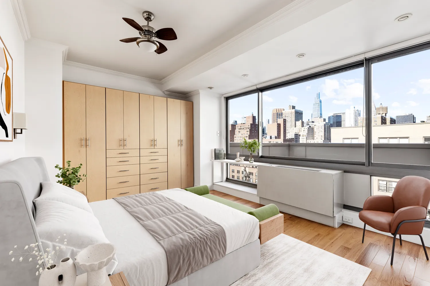 $850,000 | 242 East 25th Street, Unit 12B | Kips Bay