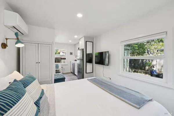 $1,395,000 | 142 Dominga Avenue, Fairfax, CA 94930