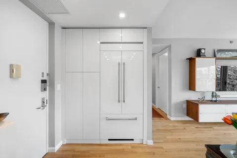 $1,195,000 | 5 West 127th Street, Unit PHB | Central Harlem