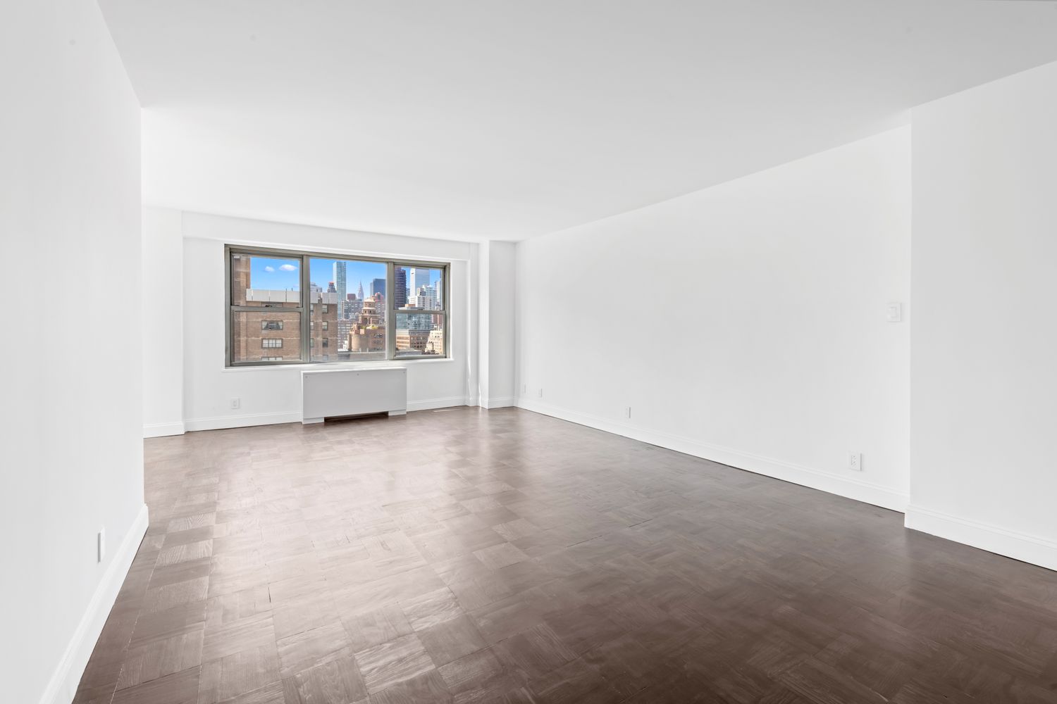 $2,443,800 | 360 East 72nd Street, Unit C2001 | Lenox Hill