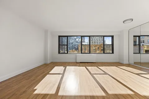 $499,000 | 85 Livingston Street, Unit 6F | Downtown Brooklyn