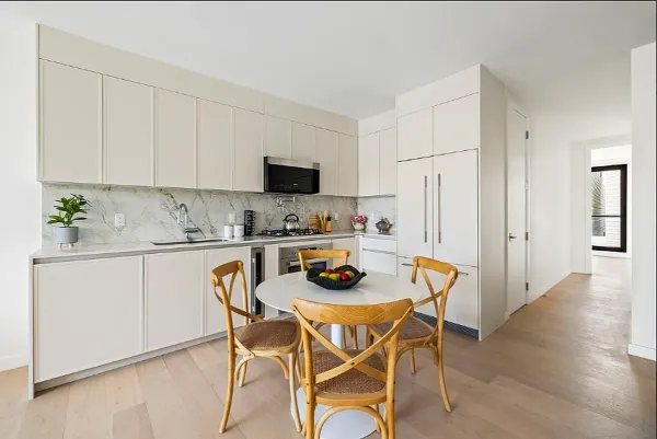 $4,995 | 232 Eckford Street, Unit 3B | Greenpoint