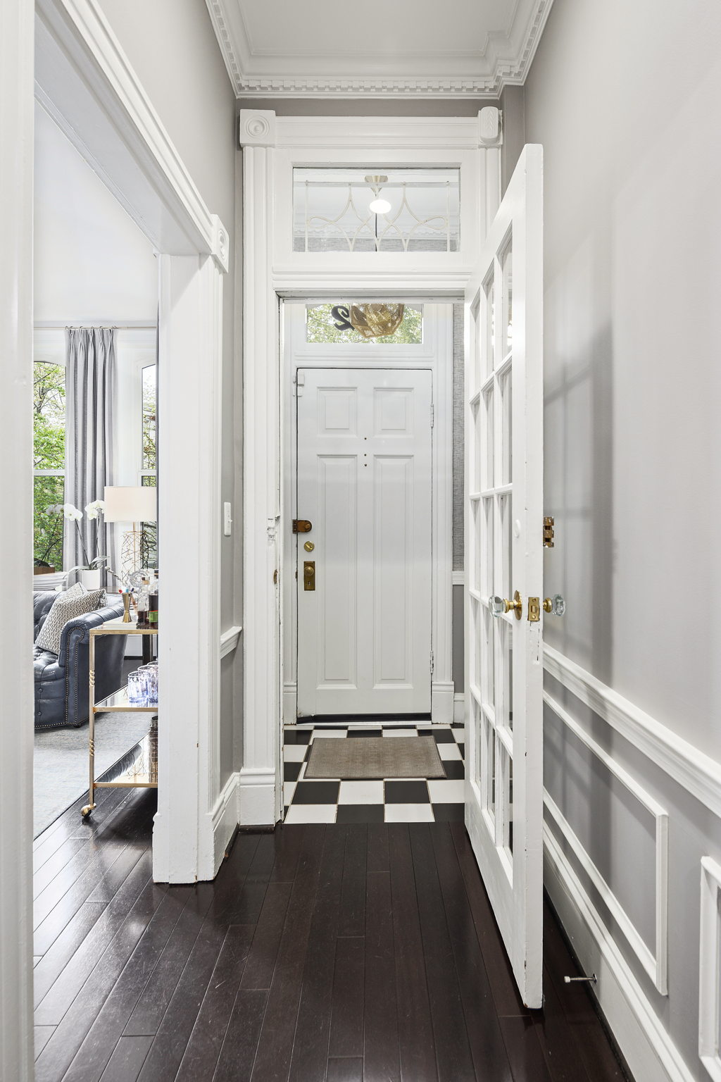 412 10th Street Southeast Washington, DC 20003 - Photo 2 of 34