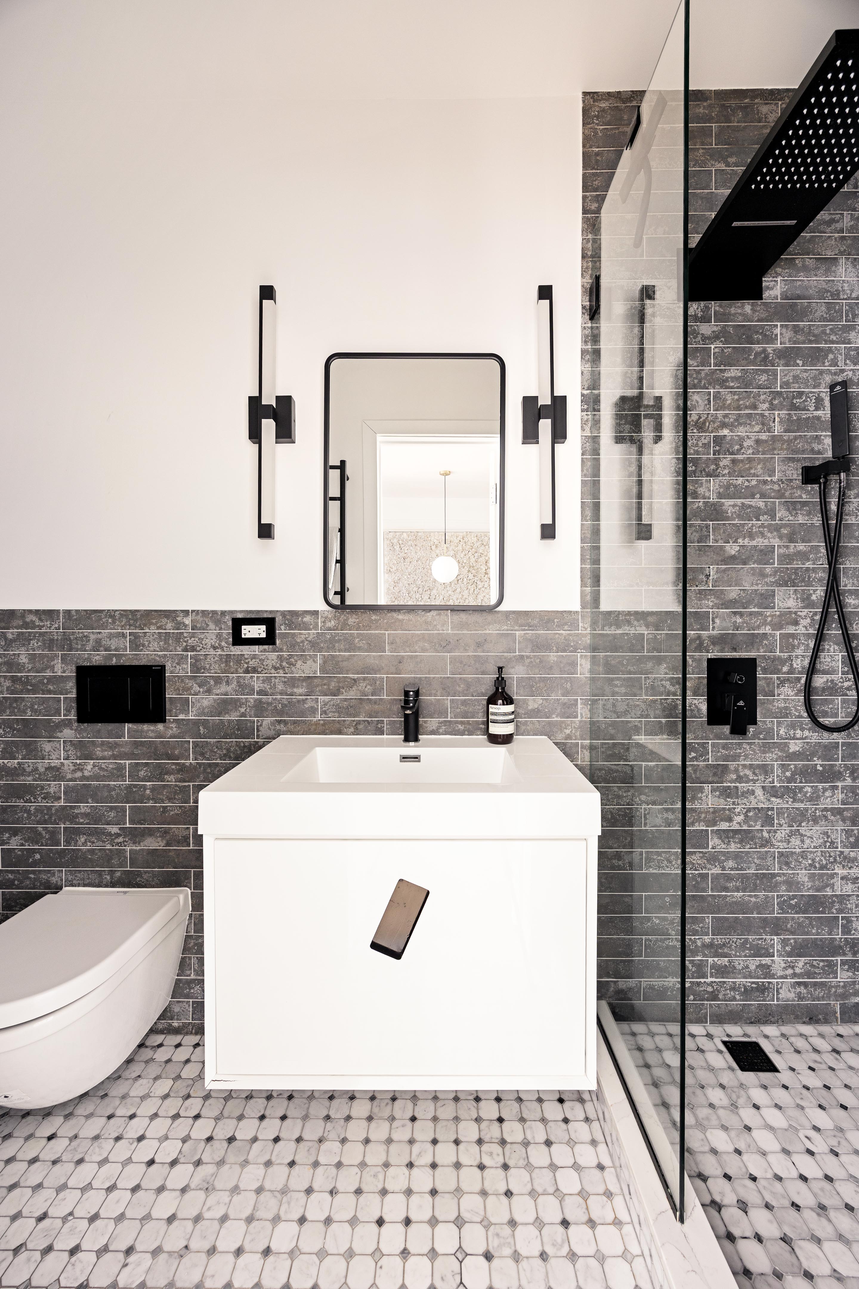 16-35 Hancock Street Queens, NY 11385 - Photo 11 of 25