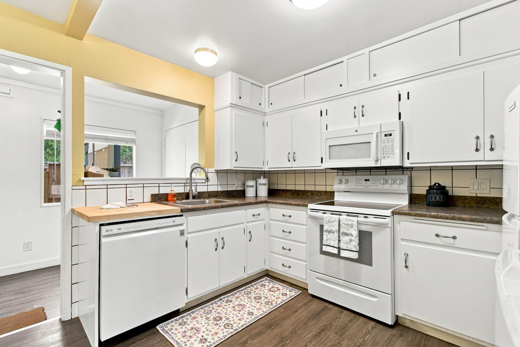 1016 Los Gamos Road, Unit D San Rafael, CA 94903 - Photo 7 of 28 Gallery Image 7