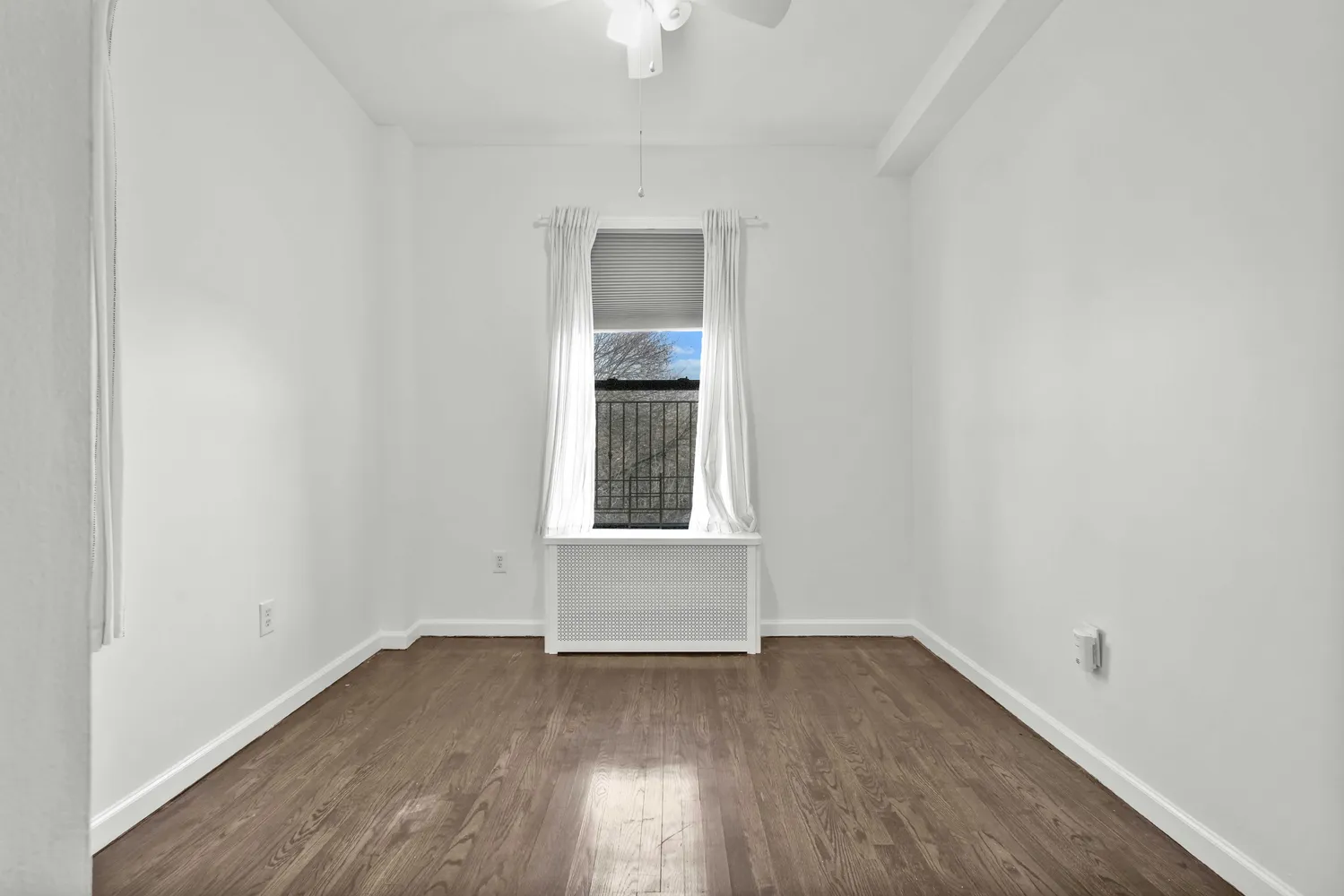 $3,200 | 273 Albany Avenue, Unit 3B | Crown Heights