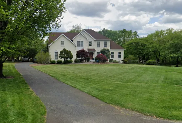 $1,395,000 | 708 Commonwealth Drive, Moorestown, NJ 08057