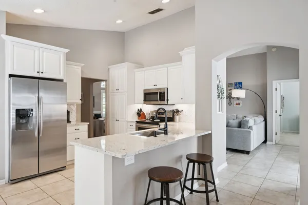 $529,900 | 271 Wescliff Drive, Ocoee, FL 34761