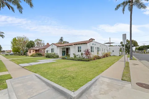 $1,395,000 | 9232 South 8th Avenue, Inglewood, CA 90305