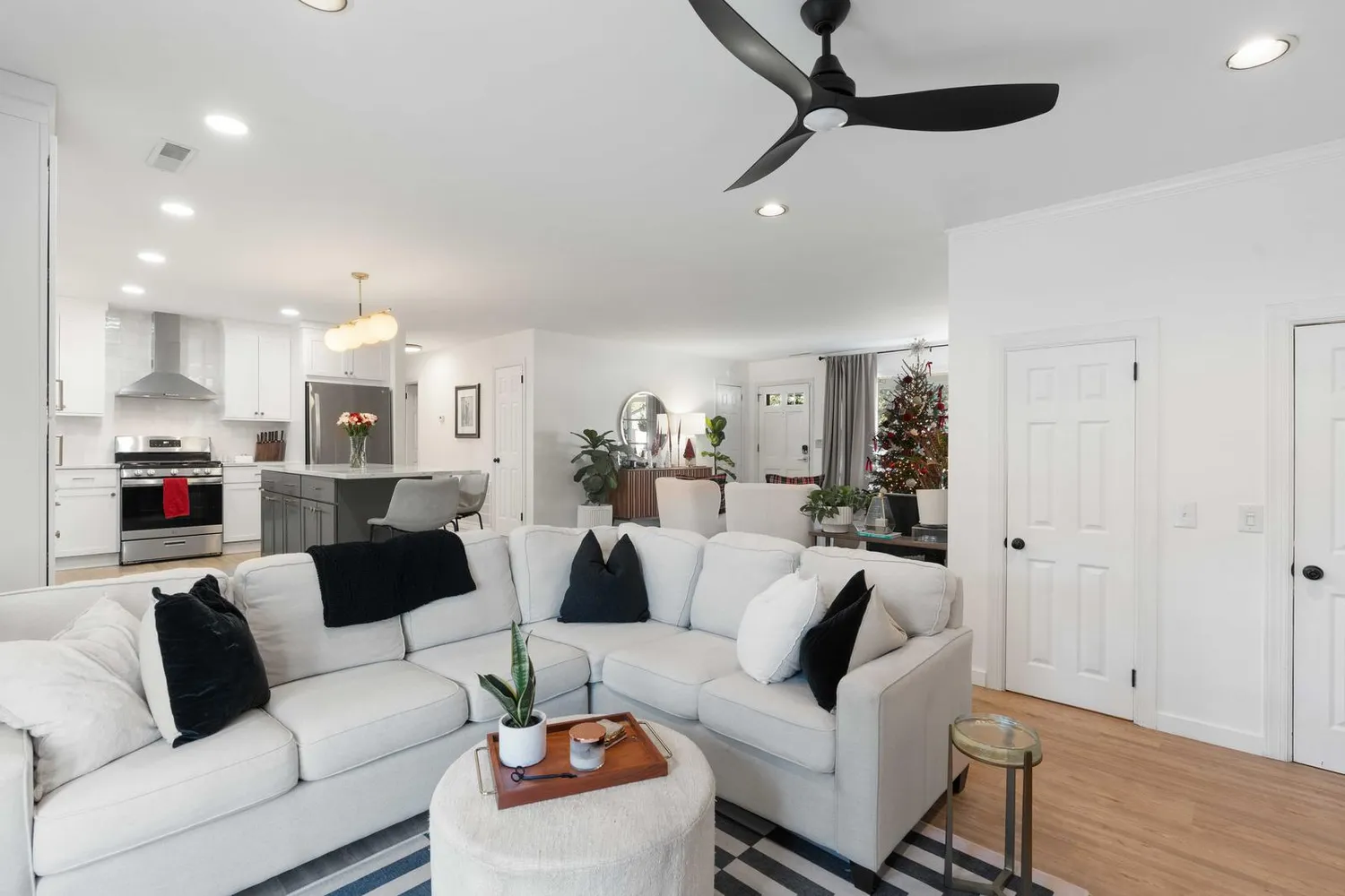 $569,000 | 1893 St Julian Drive, Charleston, SC 29407