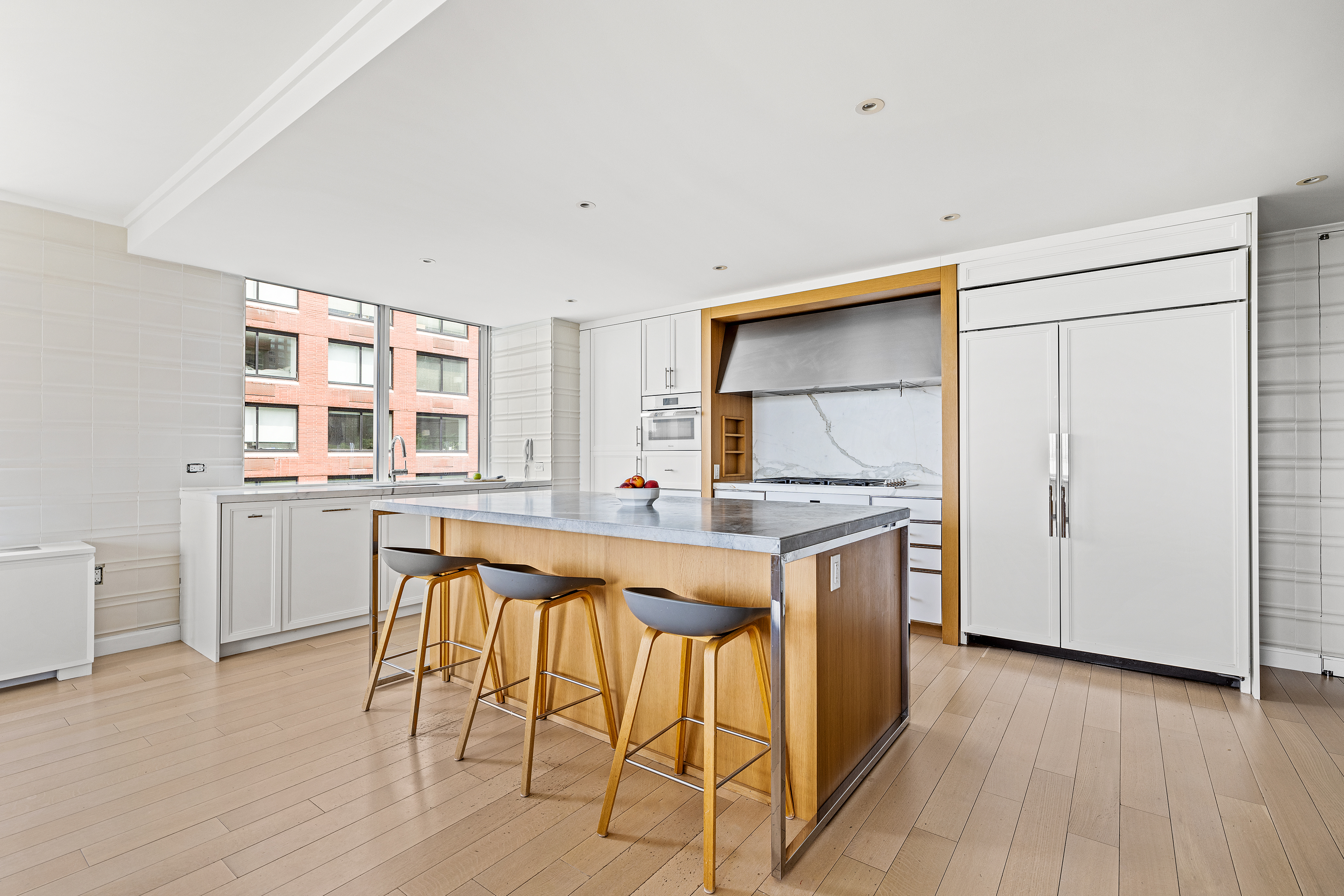 212 Warren Street, Unit 5L Manhattan, NY 10282 - Photo 7 of 20