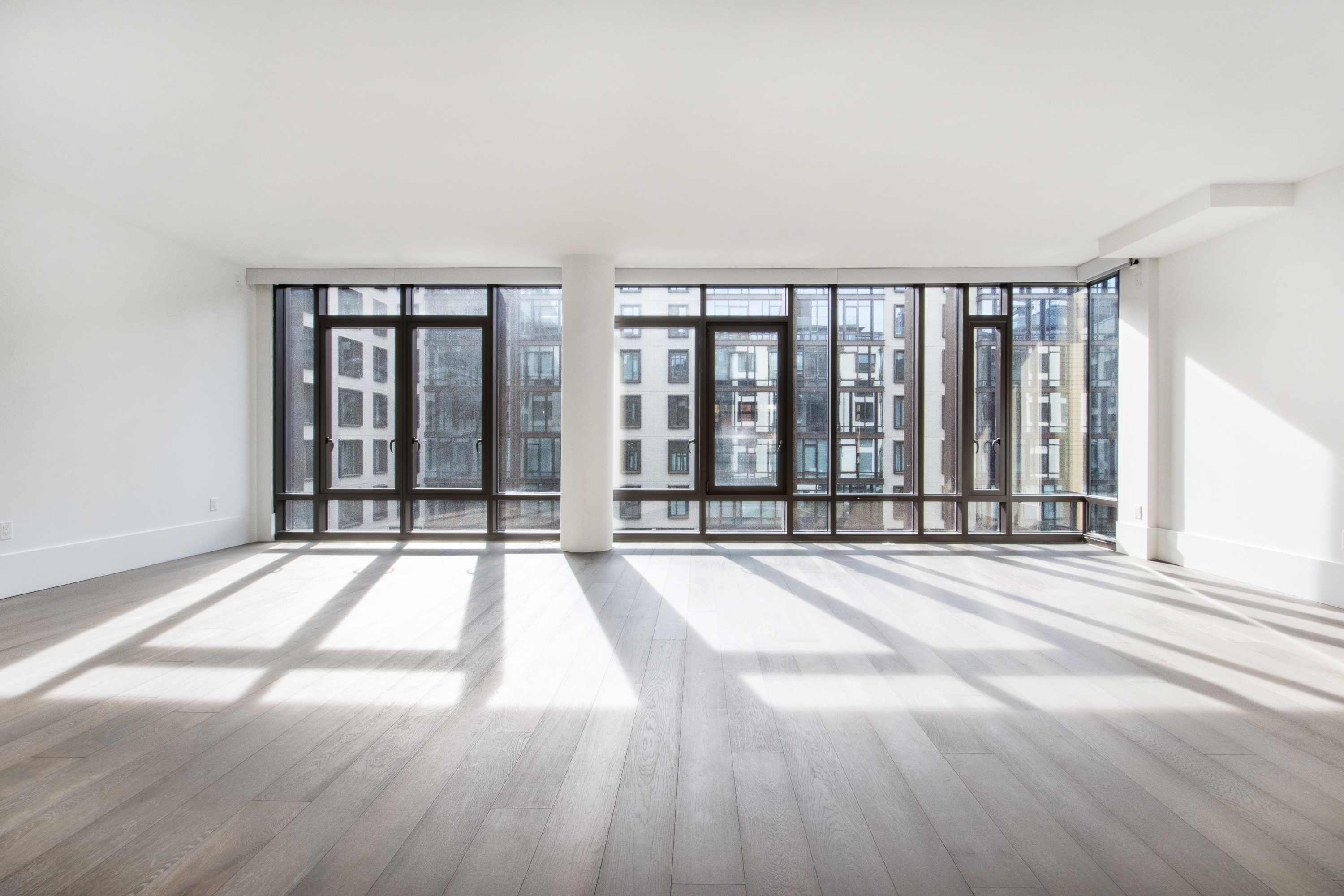 429 Kent Avenue, Unit L33 Brooklyn, NY 11249 - Photo 9 of 17