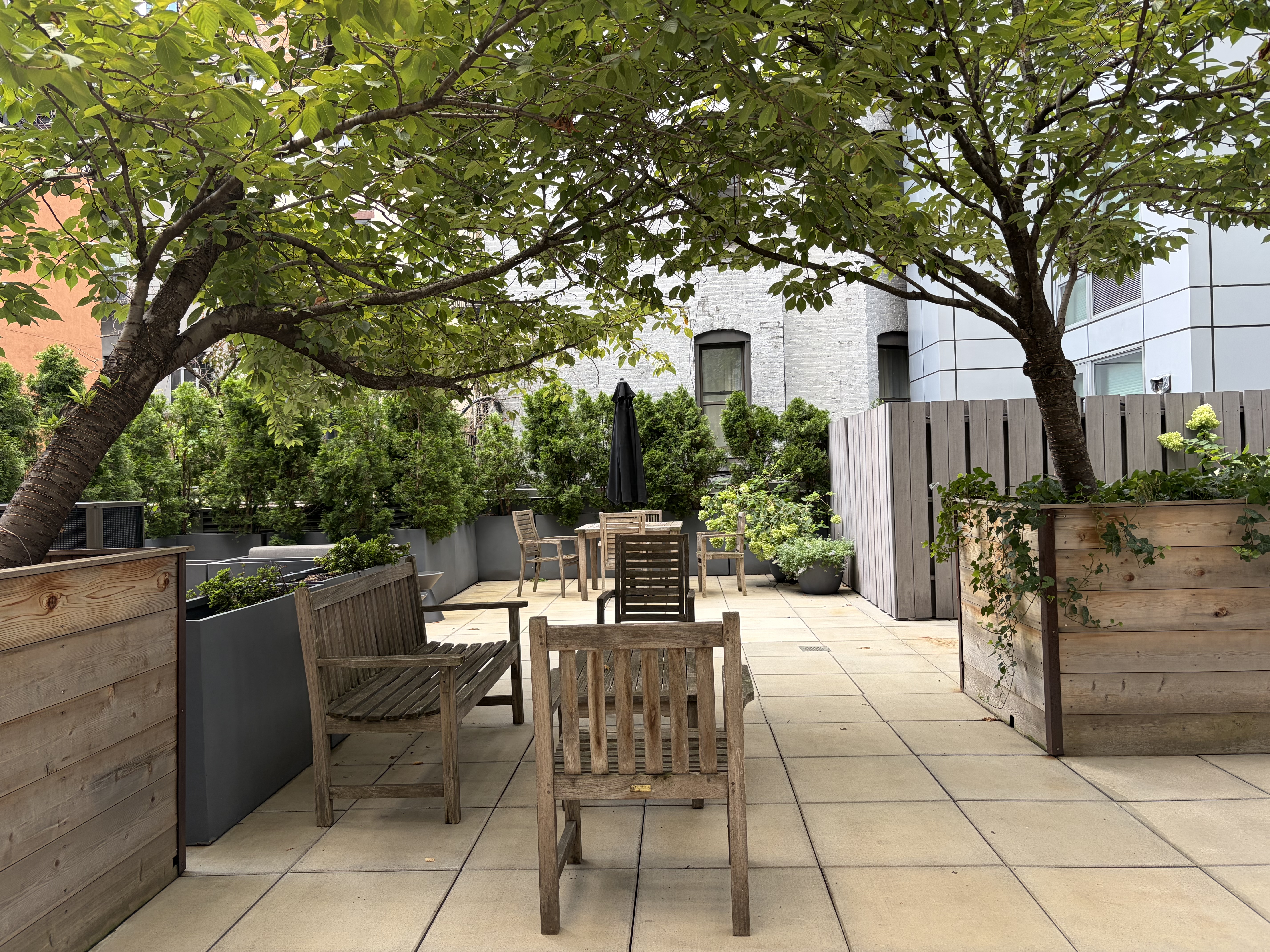 464 West 44th Street, Unit 4G Manhattan, NY 10036 - Photo 7 of 10 Gallery Image 7