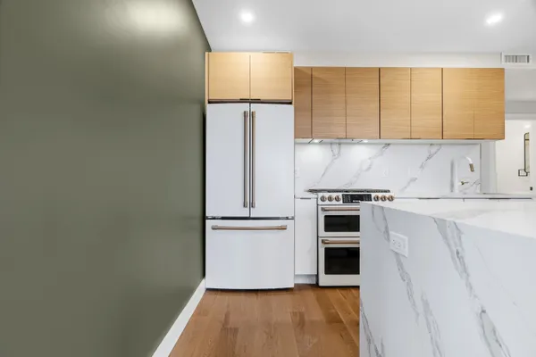 $1,025,000 | 16 Yale Terrace, Unit 2, Jamaica Plain, MA 02130