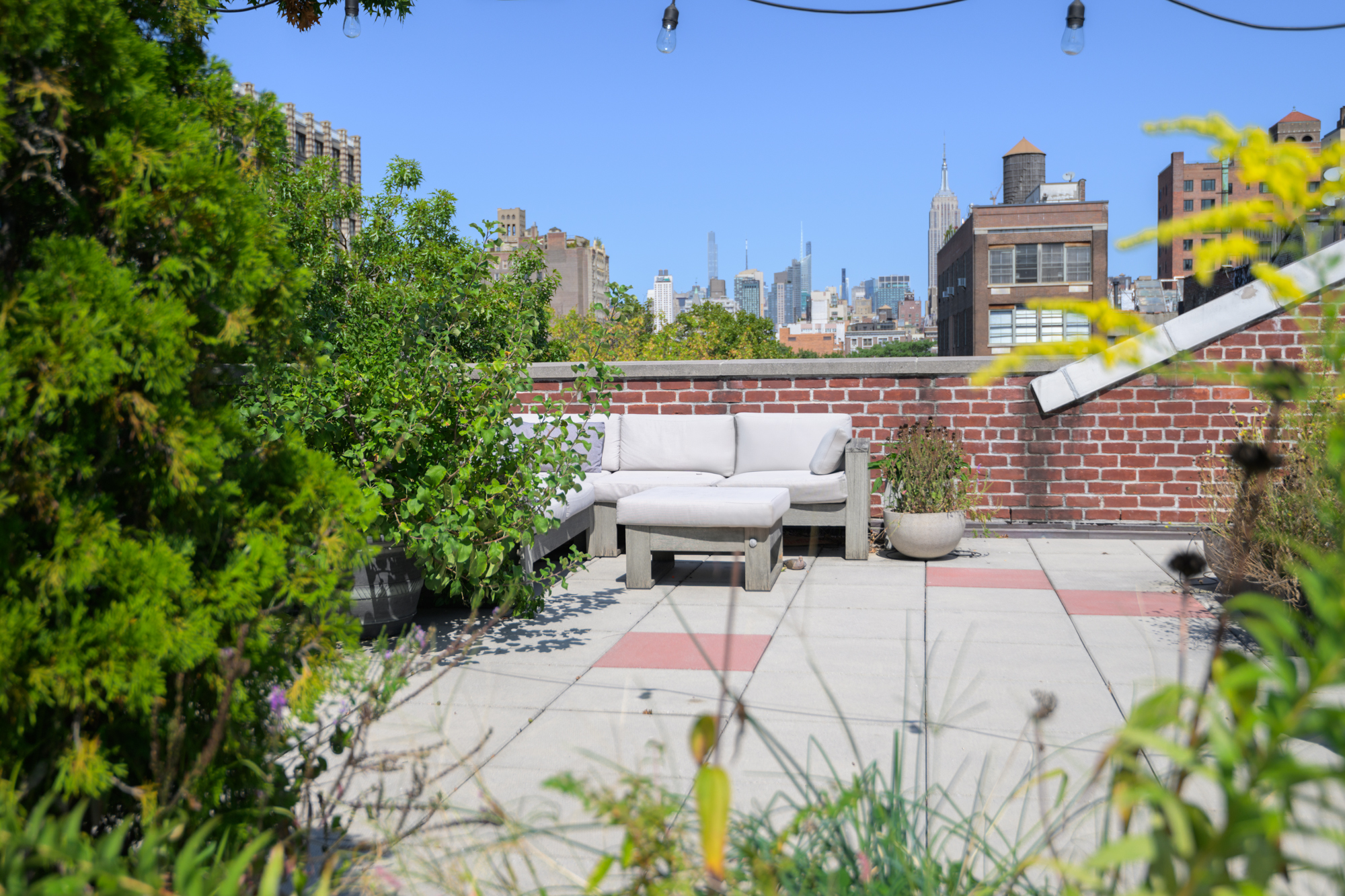 25 Minetta Lane, Unit 6G Manhattan, NY 10012 - Photo 10 of 13 a view of an outdoor space with seating