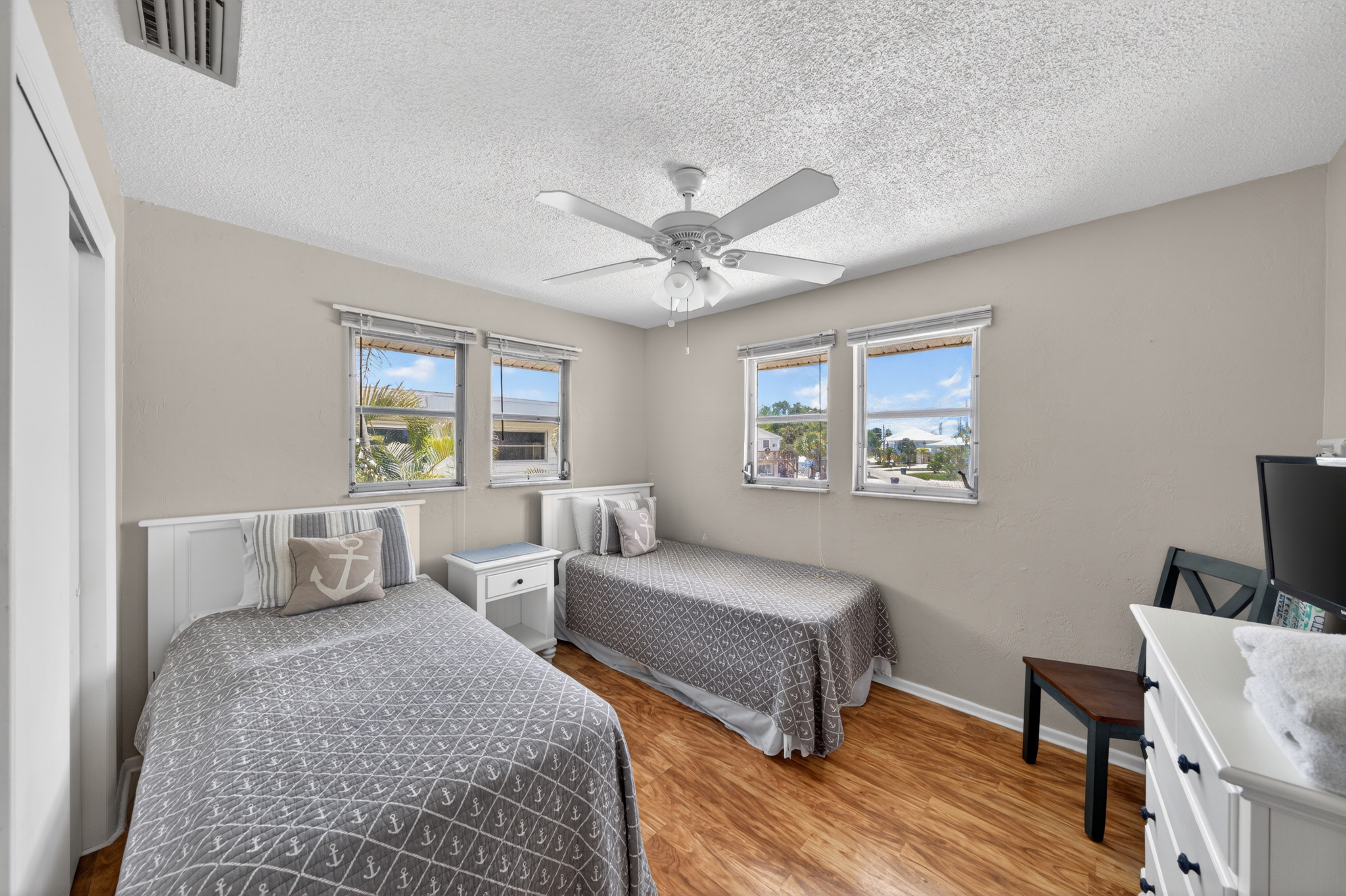 3188 Shell Mound Boulevard Fort Myers Beach, FL 33931 - Photo 13 of 31