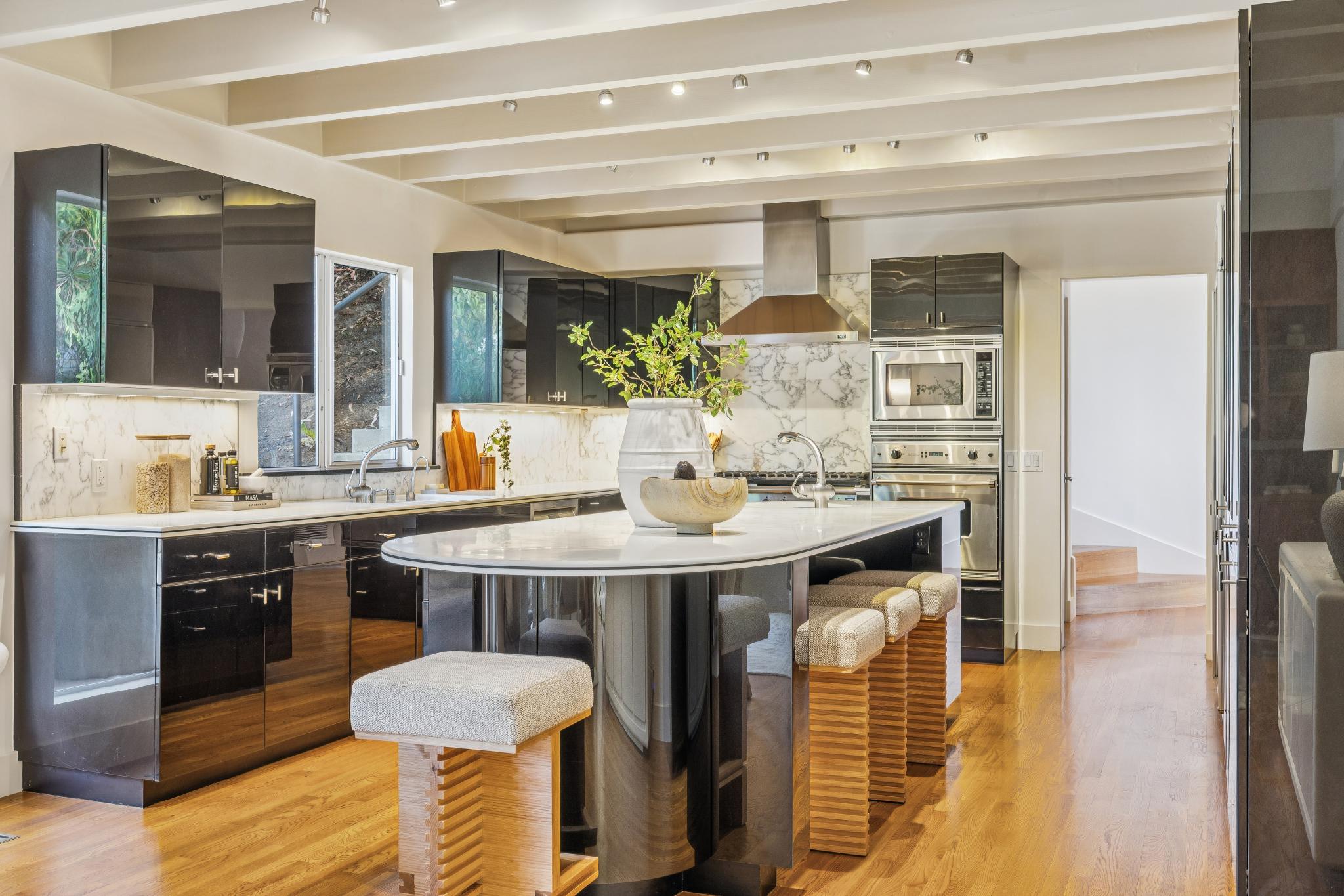 102 Crest Road Piedmont, CA 94611 - Photo 34 of 87 Gallery Image 34