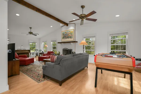 $1,600,000 | 21901 New Hampshire Avenue, Brookeville, MD 20833