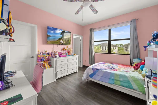 $1,290,000 | 15450 Northwest 88th Avenue, Miami Lakes, FL 33018