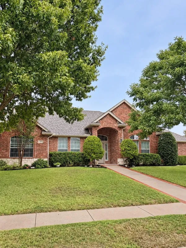 $500,000 | 120 Crestbrook Court, Midlothian, TX 76065