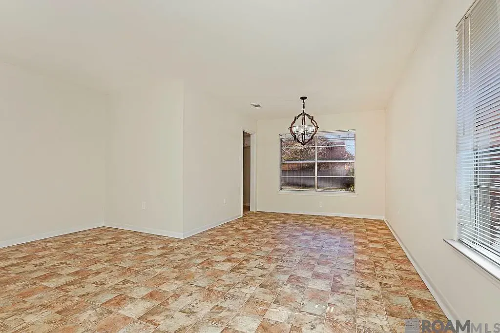 $265,000 | 1897 Erlanger Drive, Baton Rouge, LA 70816