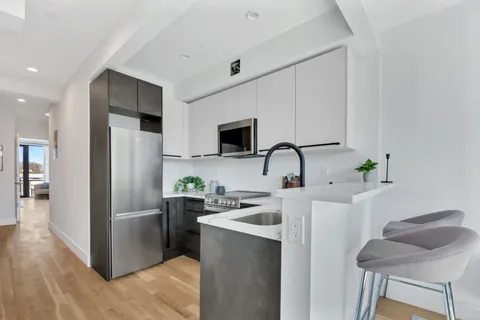 $775,000 | 145 West 129th Street, Unit 6 | Central Harlem