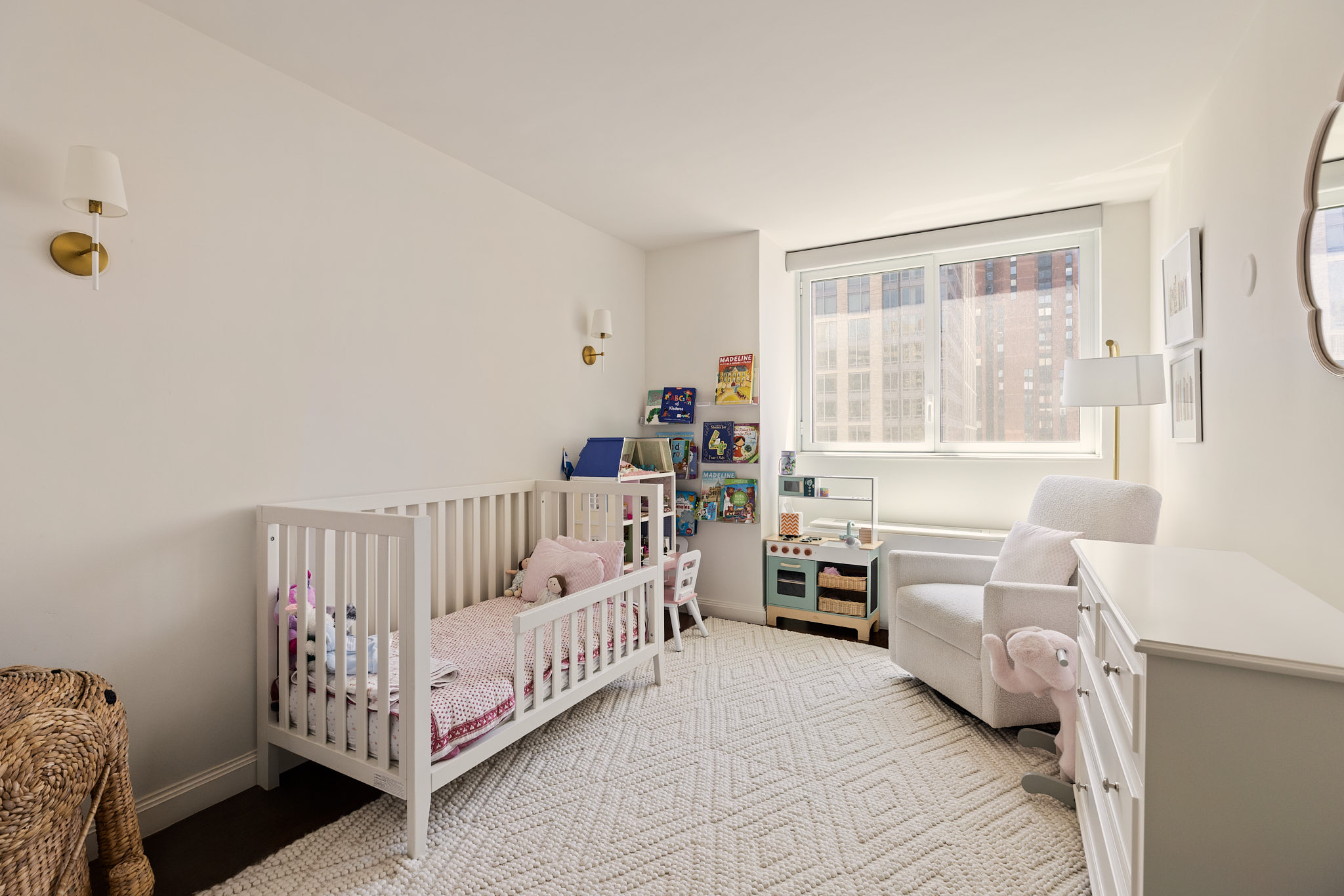 200 East 94th Street, Unit 1917 Manhattan, NY 10128 - Photo 9 of 27